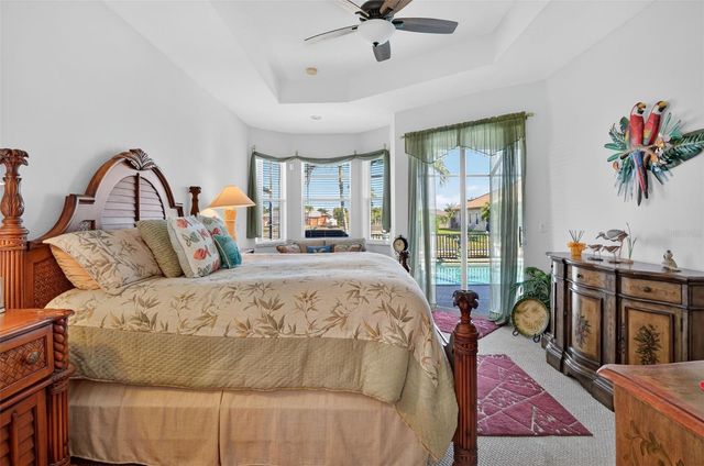 1725 SW 29TH TERRACE, Cape Coral, FL 33914