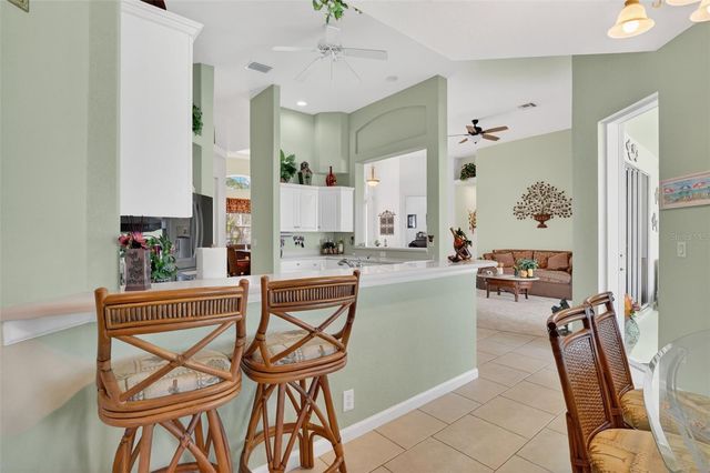 1725 SW 29TH TERRACE, Cape Coral, FL 33914