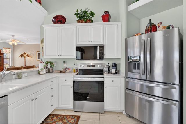 1725 SW 29TH TERRACE, Cape Coral, FL 33914