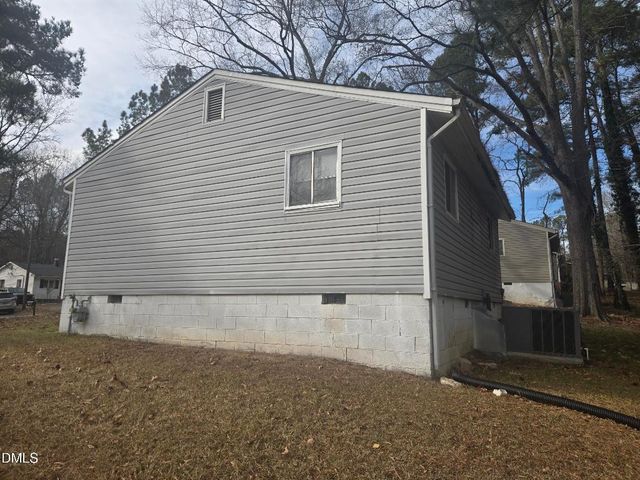 2718 Thelma Street, Durham, NC 27704