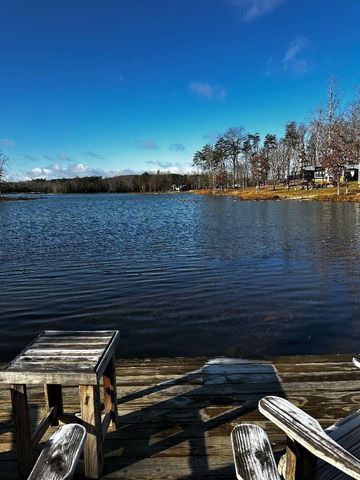 292 Waters Edge Way, Tracy City, TN 37387