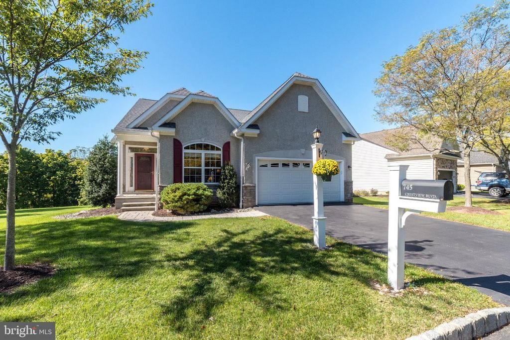 745 CRESTVIEW BLVD #, COLLEGEVILLE, PA 19426 — photo 2
