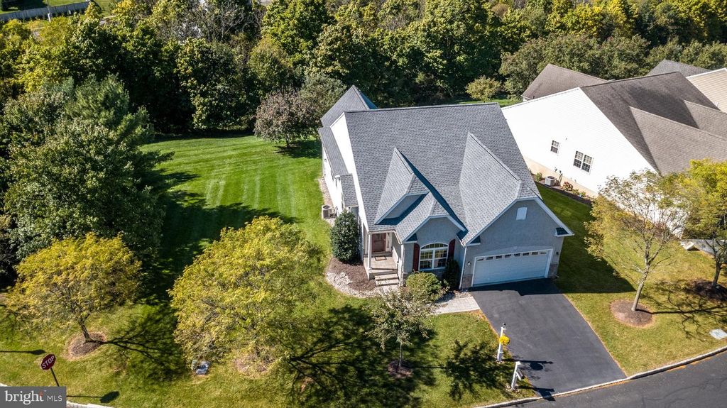 745 CRESTVIEW BLVD #, COLLEGEVILLE, PA 19426 — photo 4