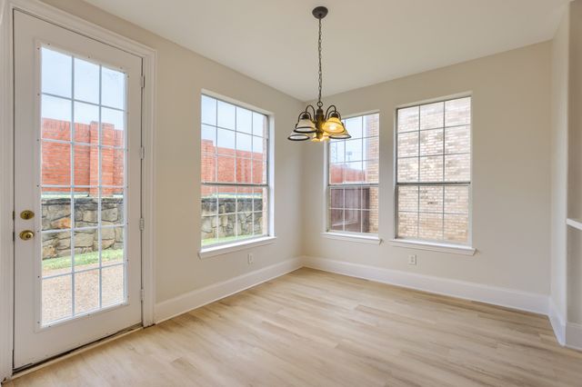 8115 Dogwood Lane, Irving, TX 75063