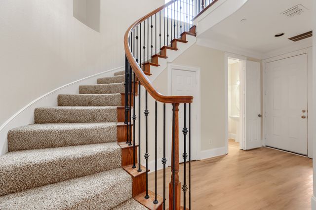 8115 Dogwood Lane, Irving, TX 75063