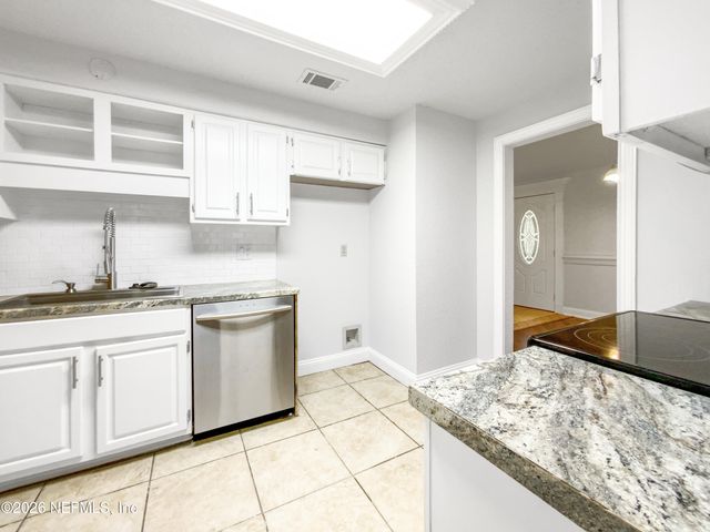 10635 FOX SQUIRREL Lane, Jacksonville, FL 32257