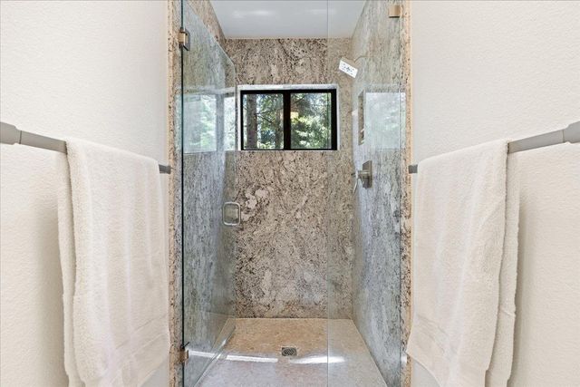 11897 Banner Ct, Nevada City, CA 95959