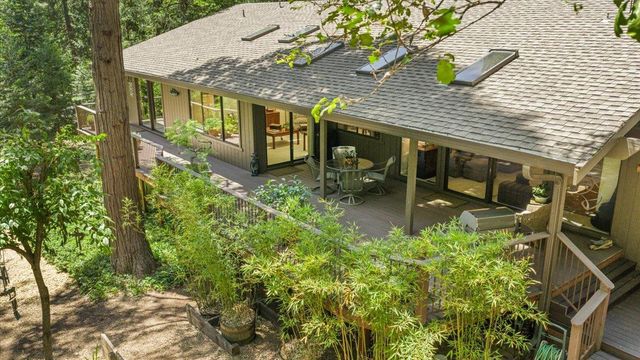 11897 Banner Ct, Nevada City, CA 95959