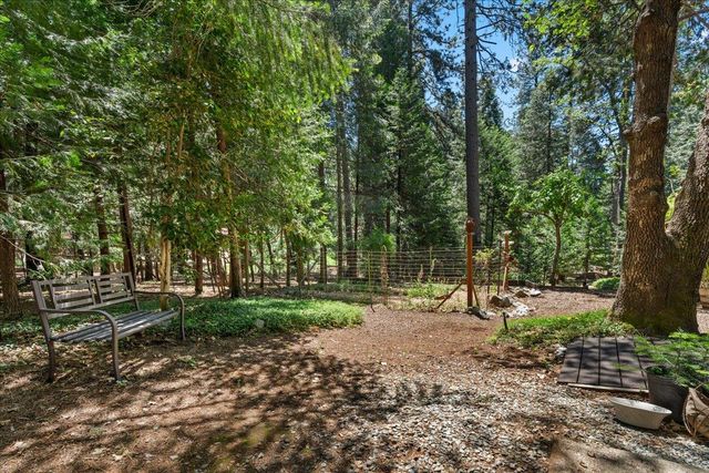 11897 Banner Ct, Nevada City, CA 95959