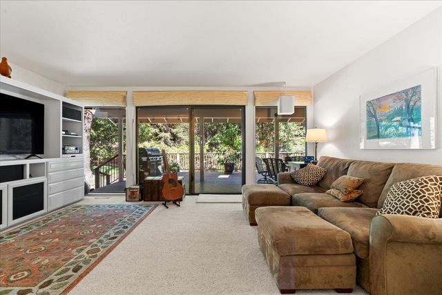 11897 Banner Ct, Nevada City, CA 95959