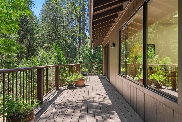 11897 Banner Ct, Nevada City, CA 95959