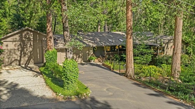 11897 Banner Ct, Nevada City, CA 95959