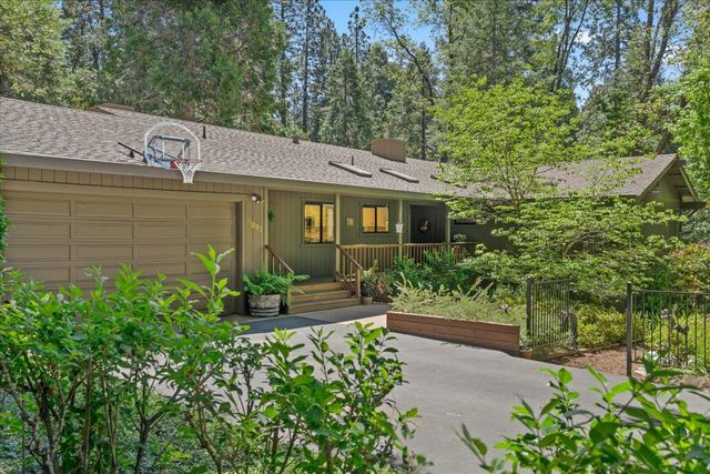 11897 Banner Ct, Nevada City, CA 95959