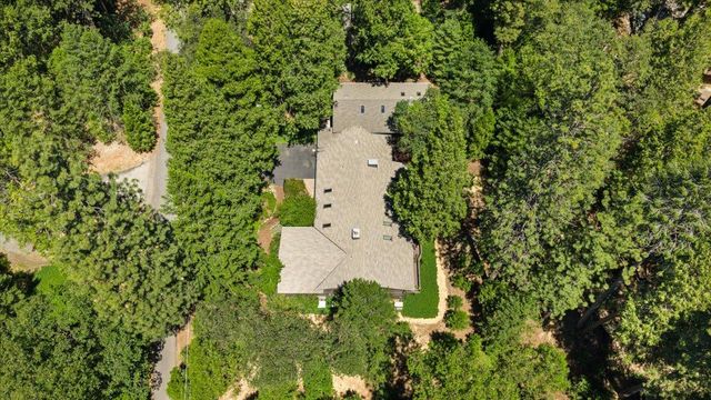 11897 Banner Ct, Nevada City, CA 95959
