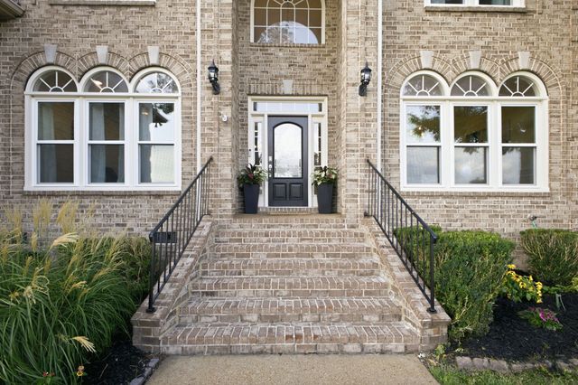 9716 Turquoise Ln, Brentwood, TN 37027