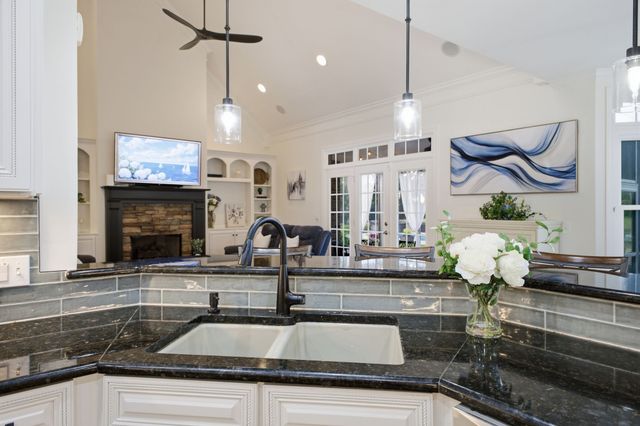 9716 Turquoise Ln, Brentwood, TN 37027