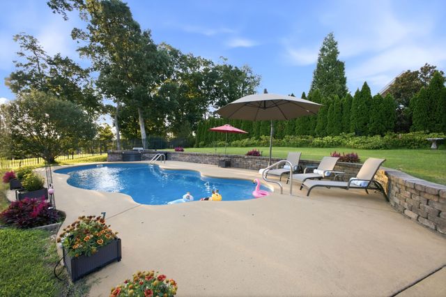 9716 Turquoise Ln, Brentwood, TN 37027