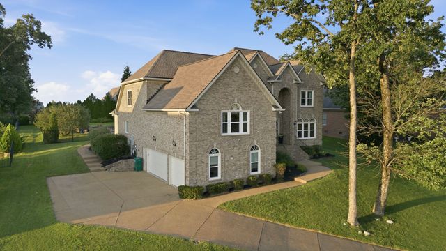 9716 Turquoise Ln, Brentwood, TN 37027