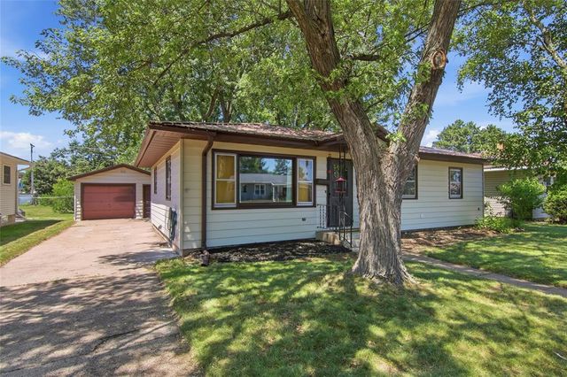 484 A Street, Chippewa Falls, WI 54729