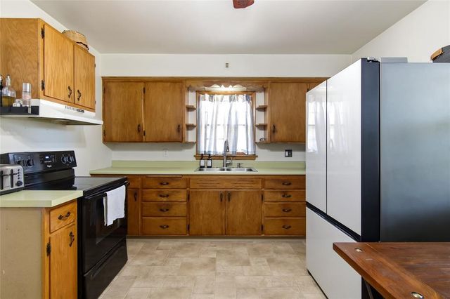 484 A Street, Chippewa Falls, WI 54729