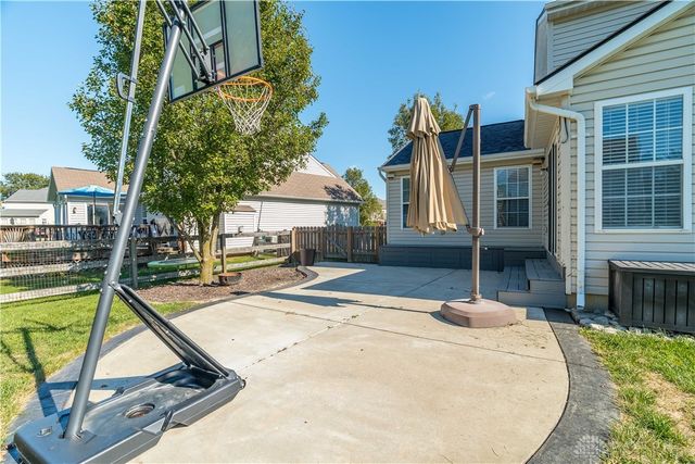 31 Mccullough Drive, Springboro, OH 45066