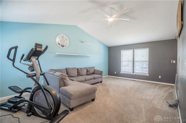 31 Mccullough Drive, Springboro, OH 45066