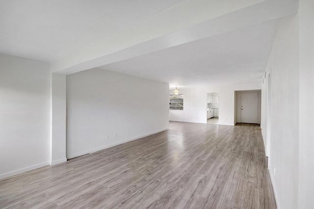 19001 NE 14TH Avenue 145, Miami, FL 33179