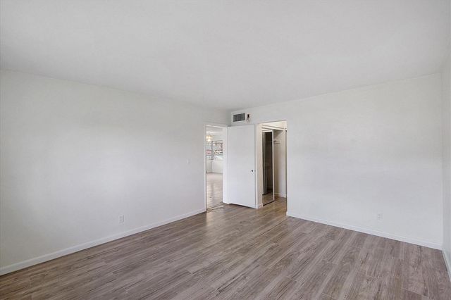 19001 NE 14TH Avenue 145, Miami, FL 33179