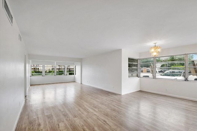 19001 NE 14TH Avenue 145, Miami, FL 33179