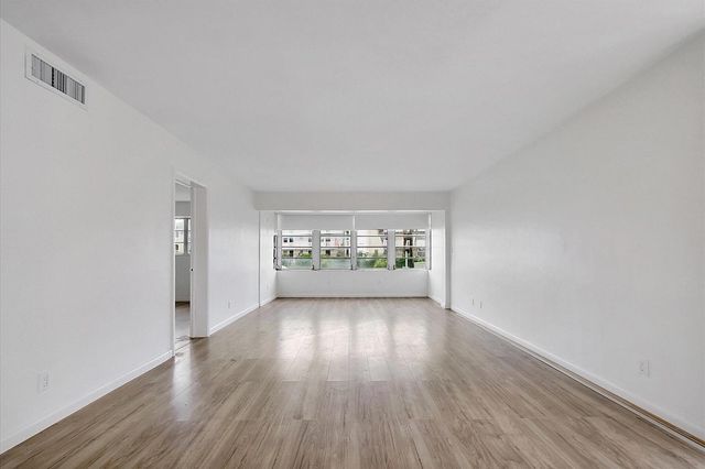 19001 NE 14TH Avenue 145, Miami, FL 33179