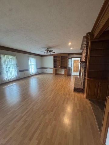 5677 Bentley Road, Cumming, GA 30040