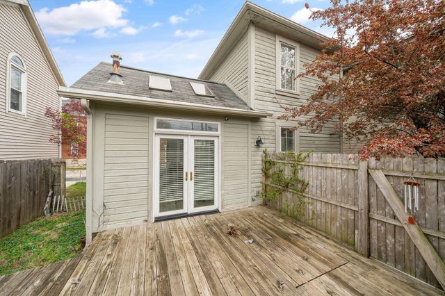693 Kerr Street, Columbus, OH 43215