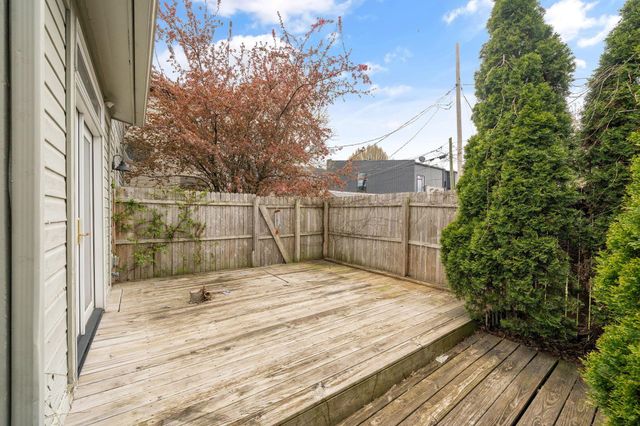 693 Kerr Street, Columbus, OH 43215