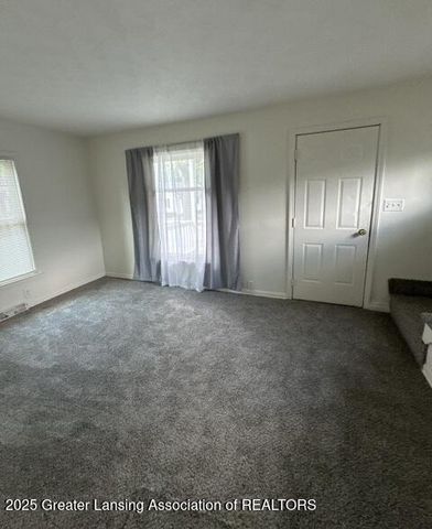 517 S Clemens Avenue, Lansing, MI 48912