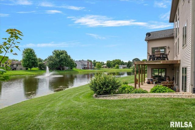 1070 Nine Rock Road, Sherman, IL 62684