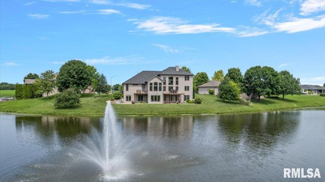 1070 Nine Rock Road, Sherman, IL 62684