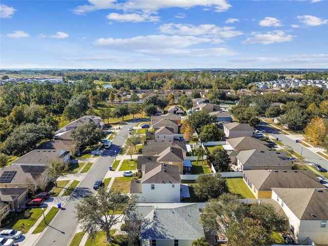 2416 MARTINS RUN, Tavares, FL 32778