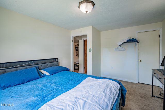 226 East Millpond Street, Kingsport, TN 37660