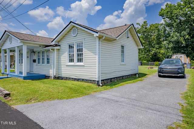 226 East Millpond Street, Kingsport, TN 37660