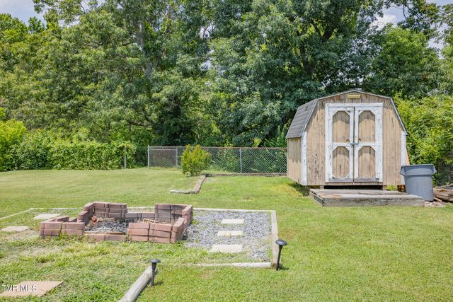 226 East Millpond Street, Kingsport, TN 37660