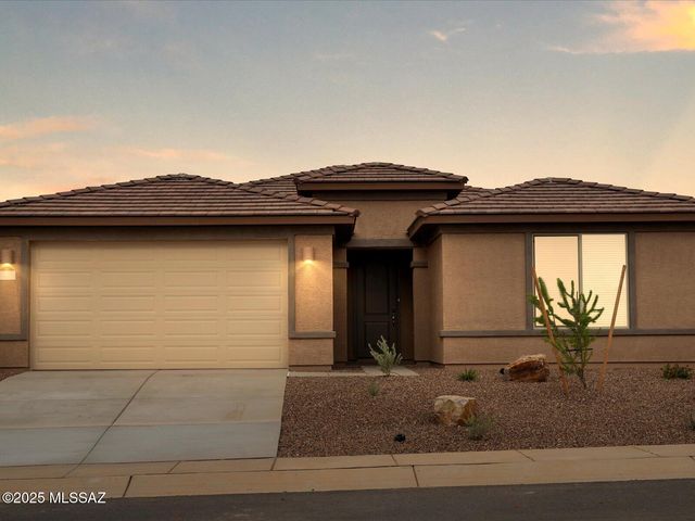 1511 E Cattle Graze Loop, Sahuarita, AZ 85629