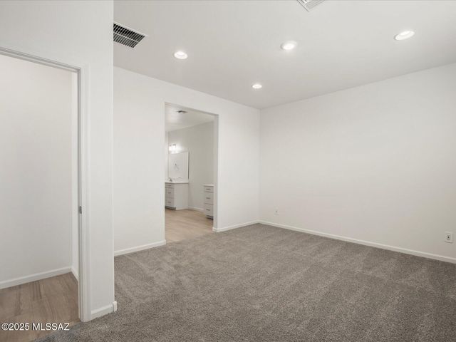 1511 E Cattle Graze Loop, Sahuarita, AZ 85629