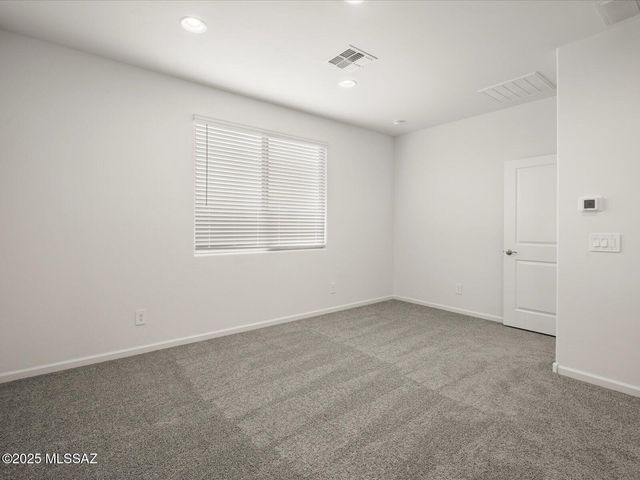 1511 E Cattle Graze Loop, Sahuarita, AZ 85629