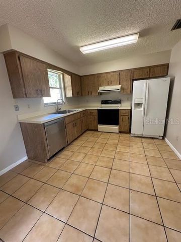 16 45TH AVENUE, Vero Beach, FL 32968