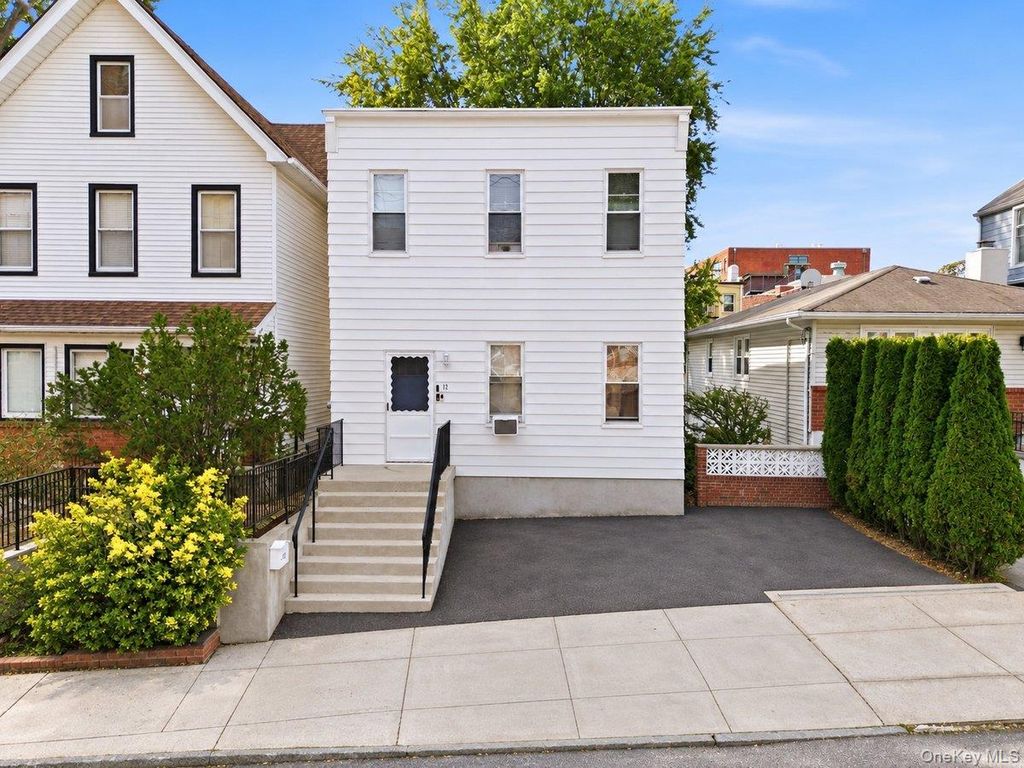 12 Edgewood Avenue, Yonkers, NY 10704 — exterior