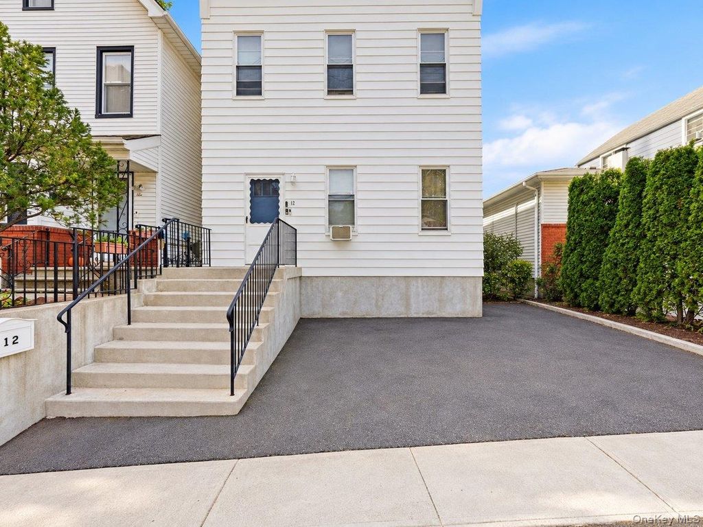 12 Edgewood Avenue, Yonkers, NY 10704 — photo 3