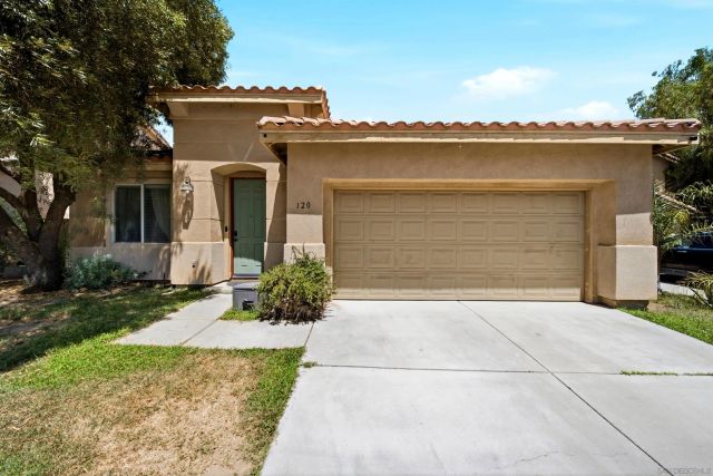 120 Estancia Way, Hemet, CA 92545