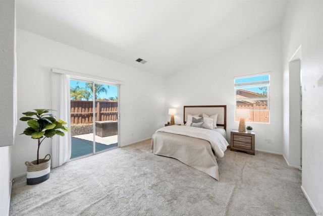 120 Estancia Way, Hemet, CA 92545