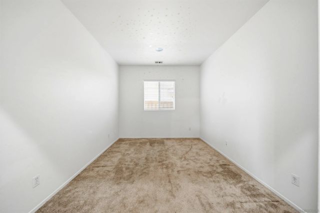 120 Estancia Way, Hemet, CA 92545