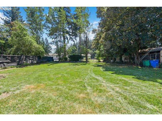 16122 Ne GLISAN St, Portland, OR 97230